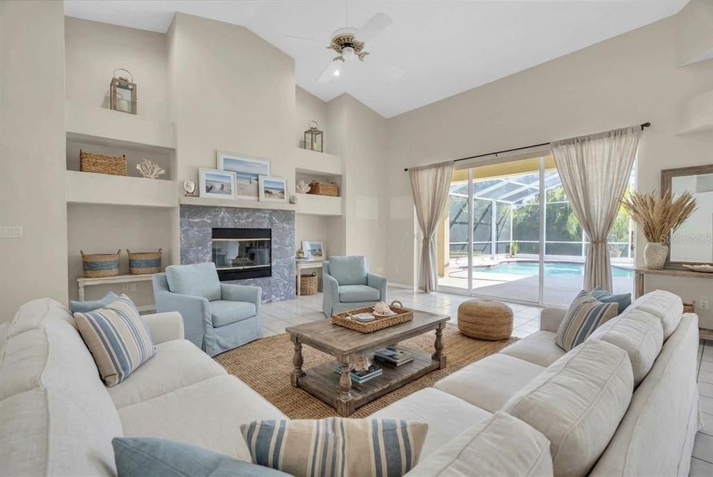 待售: $720,000 (3 贝兹, 3 浴室, 2628 平方英尺)