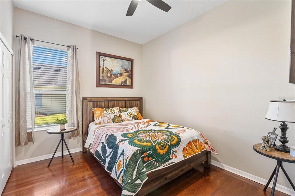 En Venta: $480,000 (4 camas, 2 baños, 2065 Pies cuadrados)