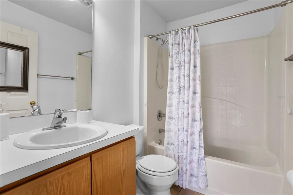 В аренду: $1,800 (3 спален, 2 ванн, 1440 Квадратных фут)