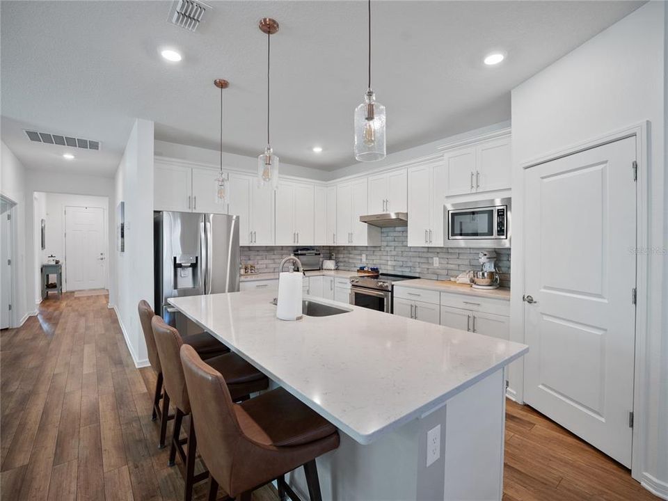 待售: $408,888 (3 贝兹, 2 浴室, 2186 平方英尺)