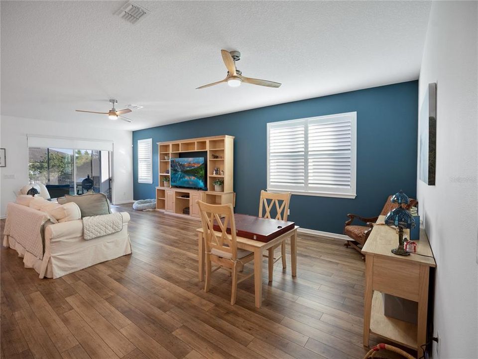 待售: $408,888 (3 贝兹, 2 浴室, 2186 平方英尺)