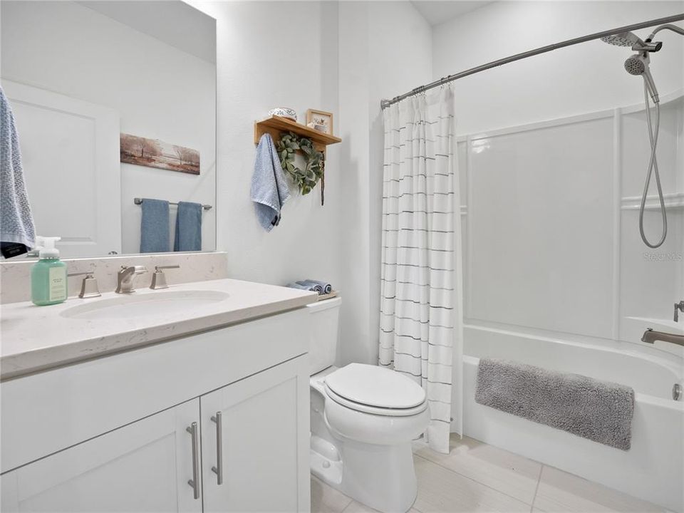 待售: $408,888 (3 贝兹, 2 浴室, 2186 平方英尺)