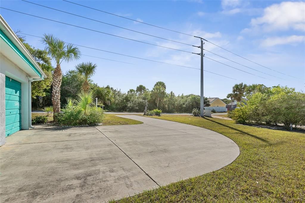 На продажу: $525,000 (2 спален, 2 ванн, 1252 Квадратных фут)