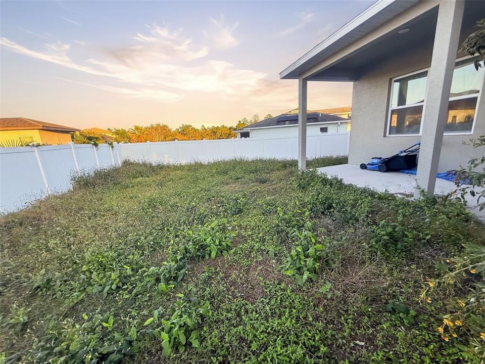 For Rent: $1,800 (3 beds, 2 baths, 1632 Square Feet)