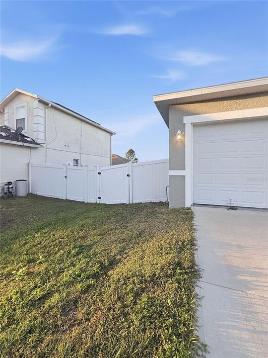 For Rent: $1,800 (3 beds, 2 baths, 1632 Square Feet)