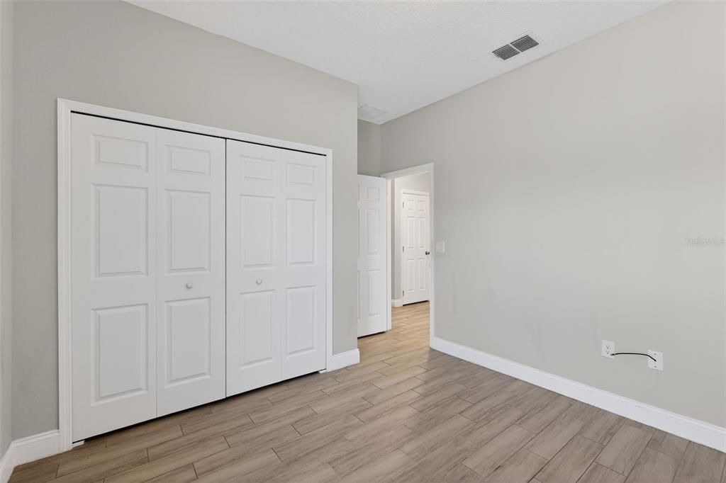 For Rent: $1,800 (3 beds, 2 baths, 1632 Square Feet)