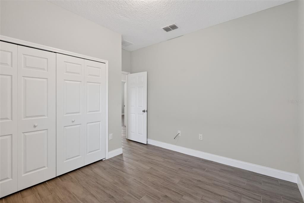 For Rent: $1,800 (3 beds, 2 baths, 1632 Square Feet)