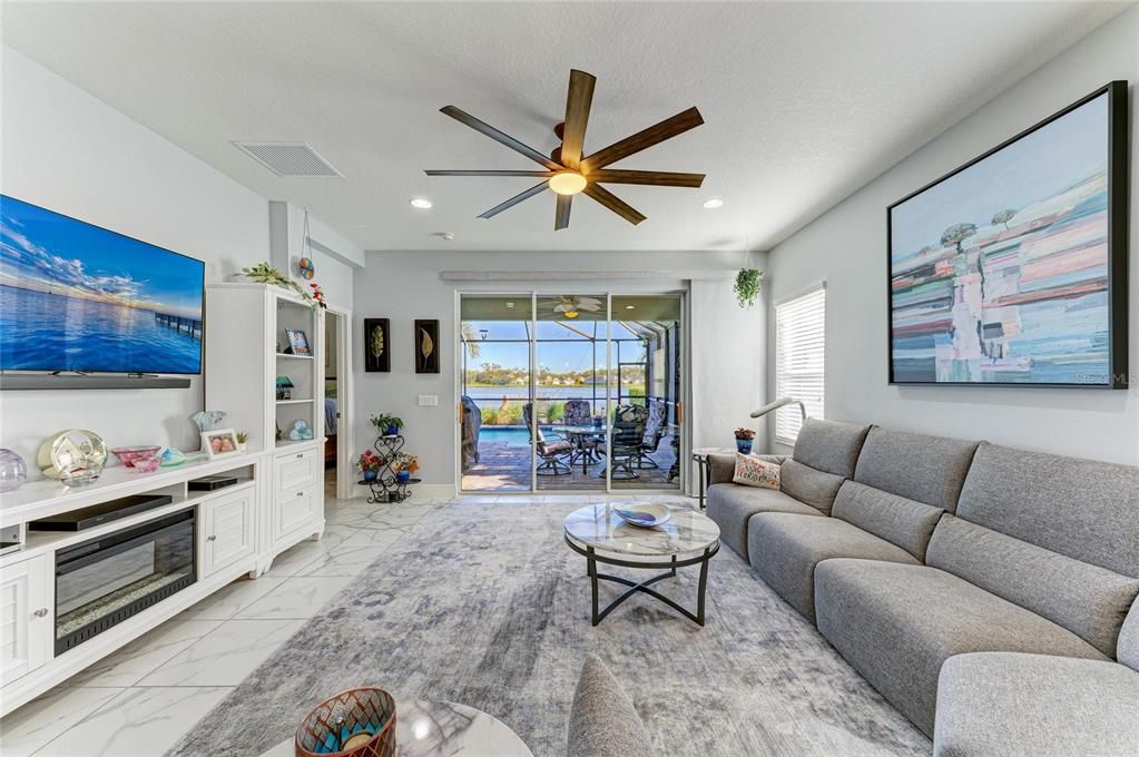 На продажу: $570,000 (3 спален, 2 ванн, 1790 Квадратных фут)