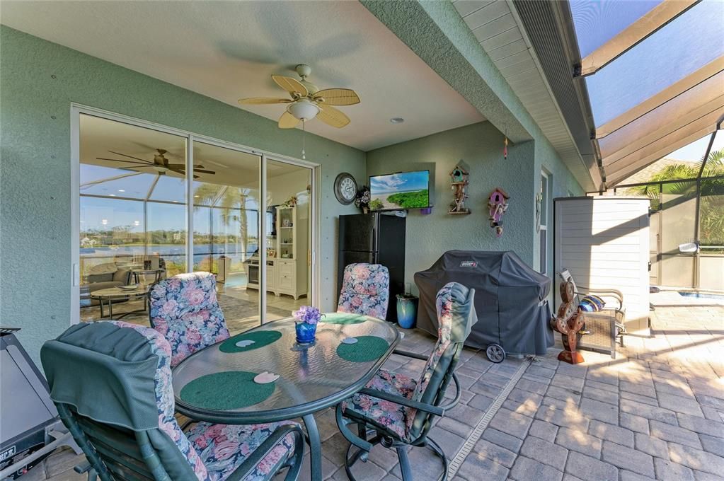 На продажу: $570,000 (3 спален, 2 ванн, 1790 Квадратных фут)