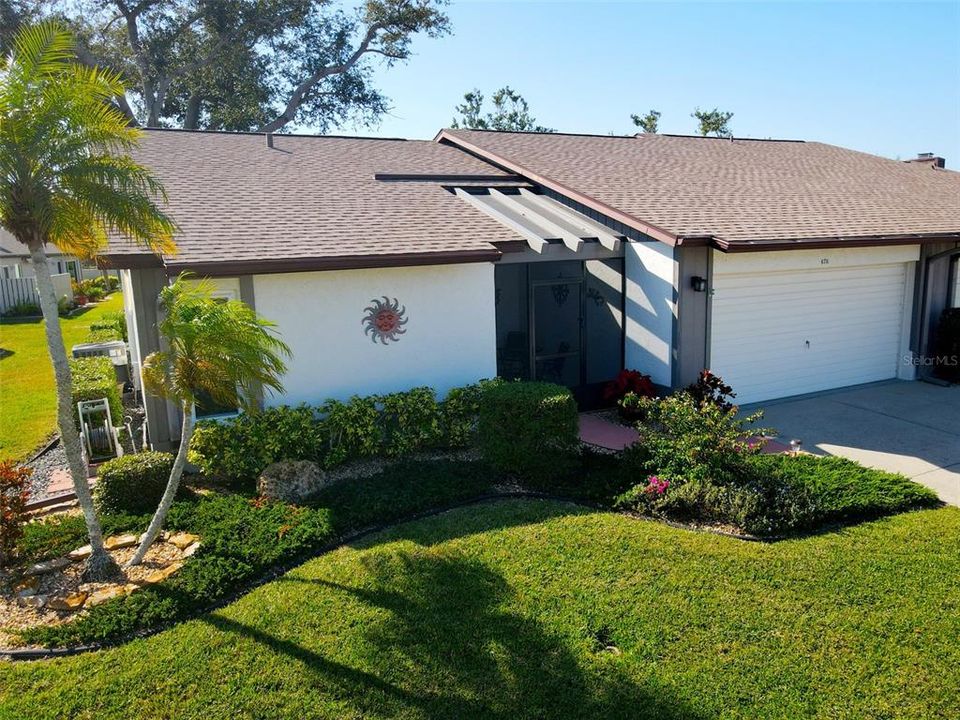 На продажу: $249,000 (2 спален, 2 ванн, 1384 Квадратных фут)