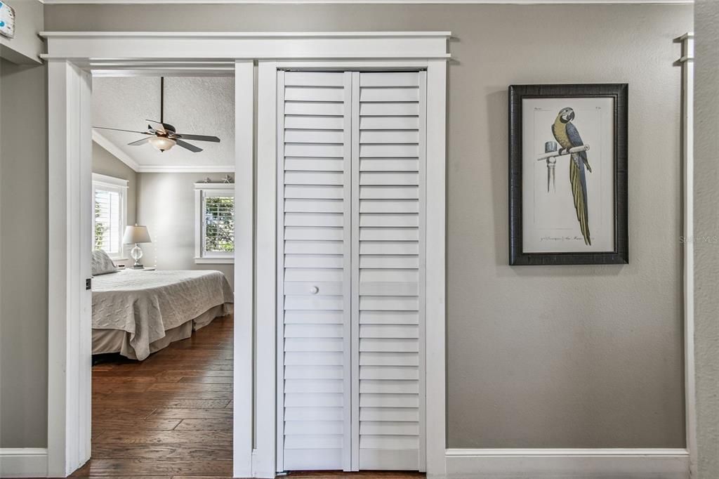 For Sale: $1,825,000 (3 beds, 2 baths, 1472 Square Feet)