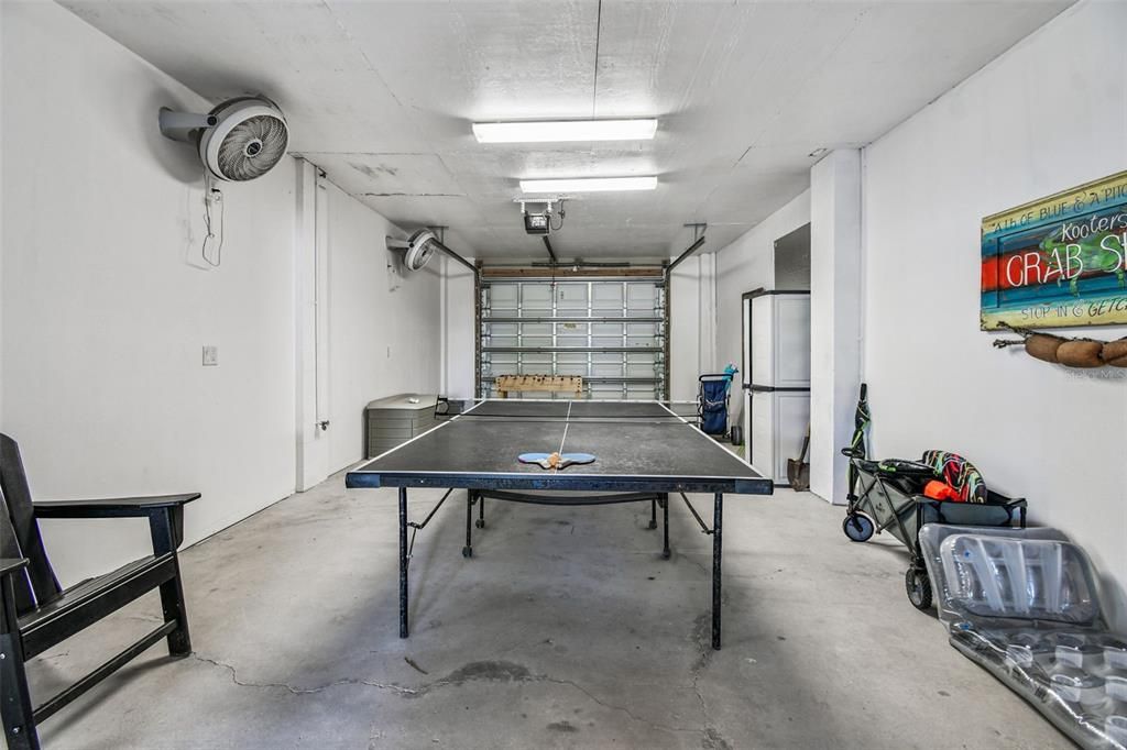 For Sale: $1,825,000 (3 beds, 2 baths, 1472 Square Feet)