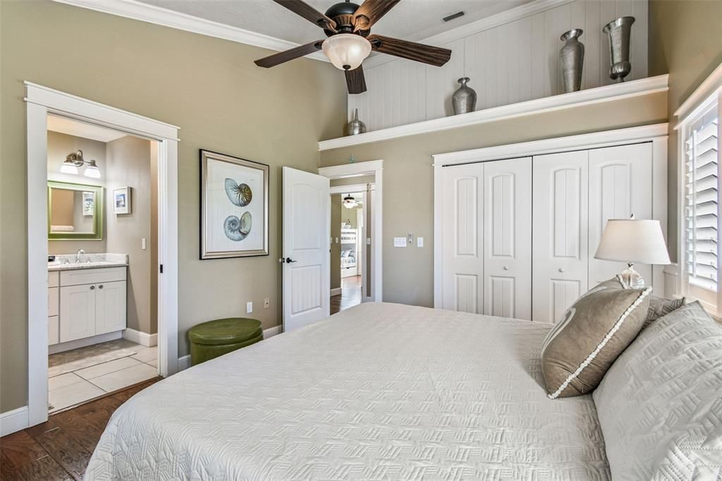 For Sale: $1,825,000 (3 beds, 2 baths, 1472 Square Feet)