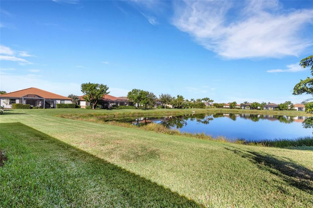 For Sale: $350,000 (3 beds, 2 baths, 1412 Square Feet)