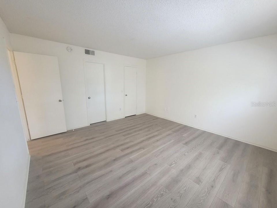 出租: $1,595 (3 贝兹, 2 浴室, 1239 平方英尺)