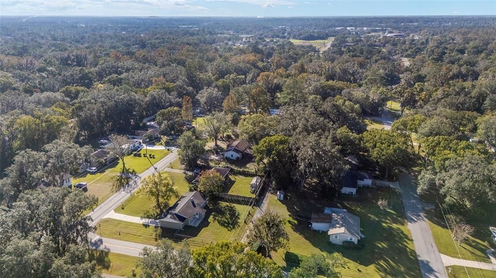 На продажу: $150,000 (2 спален, 1 ванн, 1179 Квадратных фут)