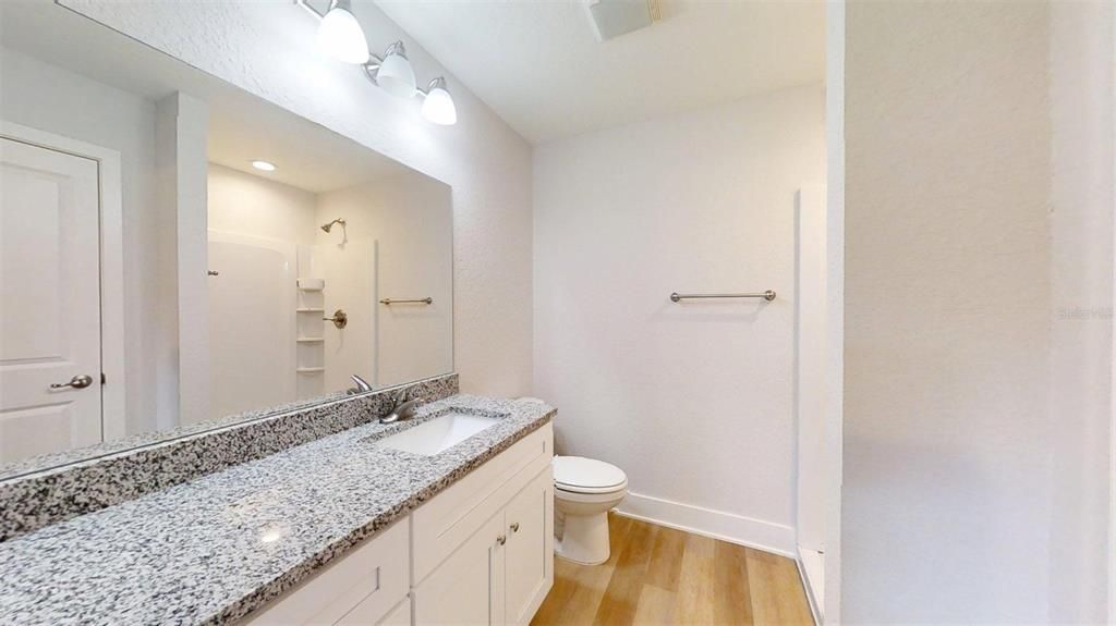 For Sale: $199,995 (3 beds, 2 baths, 1003 Square Feet)