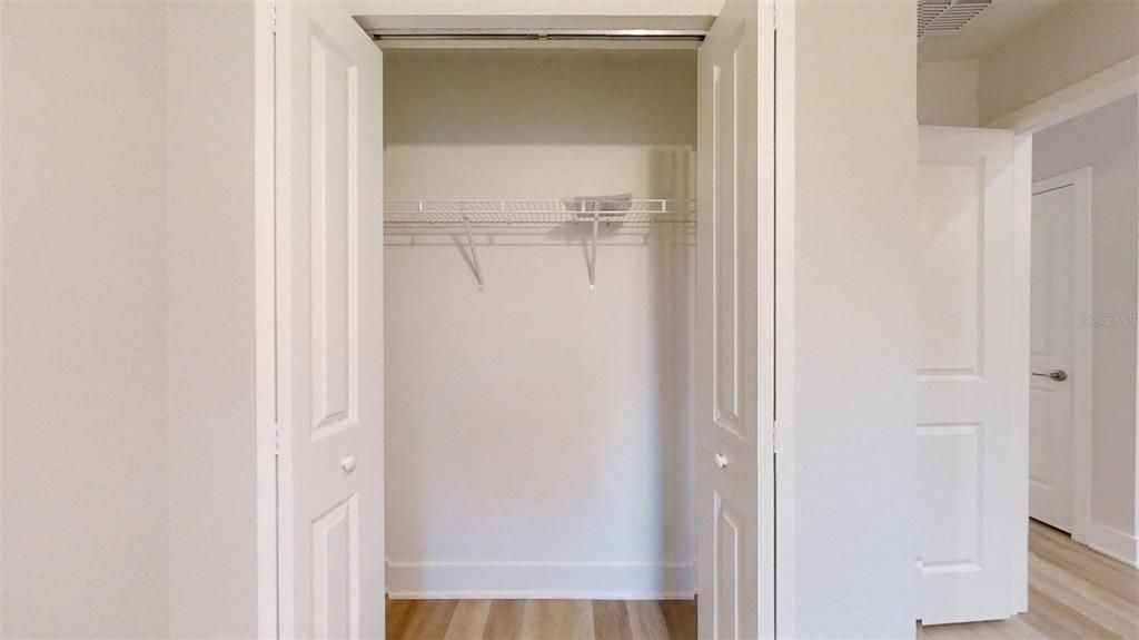 For Sale: $199,995 (3 beds, 2 baths, 1003 Square Feet)