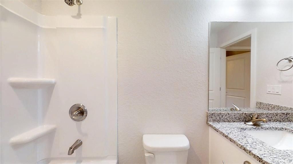 For Sale: $199,995 (3 beds, 2 baths, 1003 Square Feet)