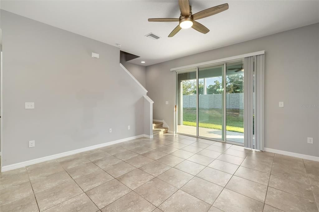 待售: $342,500 (3 贝兹, 2 浴室, 1725 平方英尺)