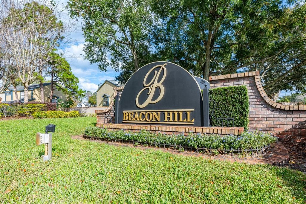 For Sale: $240,000 (2 beds, 1 baths, 1062 Square Feet)