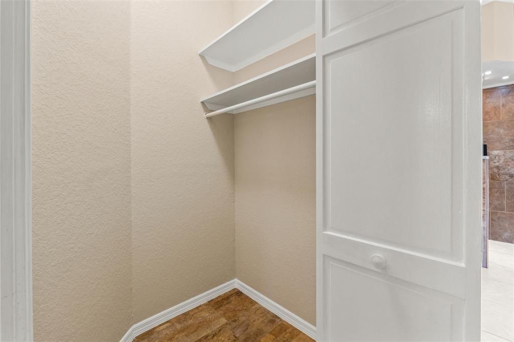 For Sale: $559,000 (3 beds, 3 baths, 2760 Square Feet)