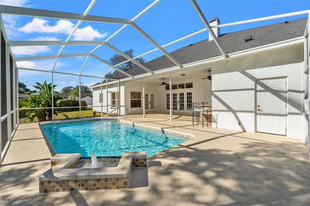 For Sale: $559,000 (3 beds, 3 baths, 2760 Square Feet)