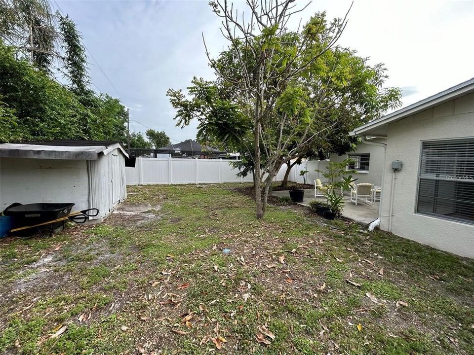 For Rent: $2,800 (3 beds, 2 baths, 1738 Square Feet)