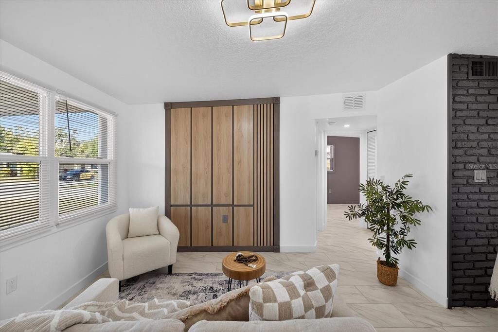 En Venta: $329,900 (3 camas, 2 baños, 979 Pies cuadrados)