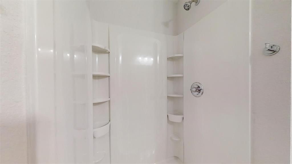 For Sale: $209,995 (3 beds, 2 baths, 1003 Square Feet)