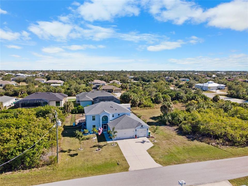 For Sale: $465,000 (4 beds, 2 baths, 2176 Square Feet)