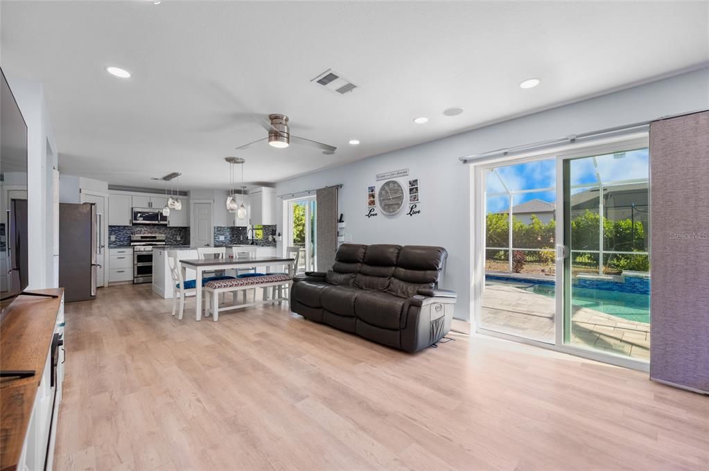 For Sale: $465,000 (4 beds, 2 baths, 2176 Square Feet)