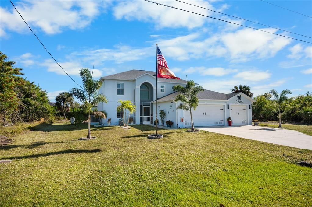 For Sale: $465,000 (4 beds, 2 baths, 2176 Square Feet)