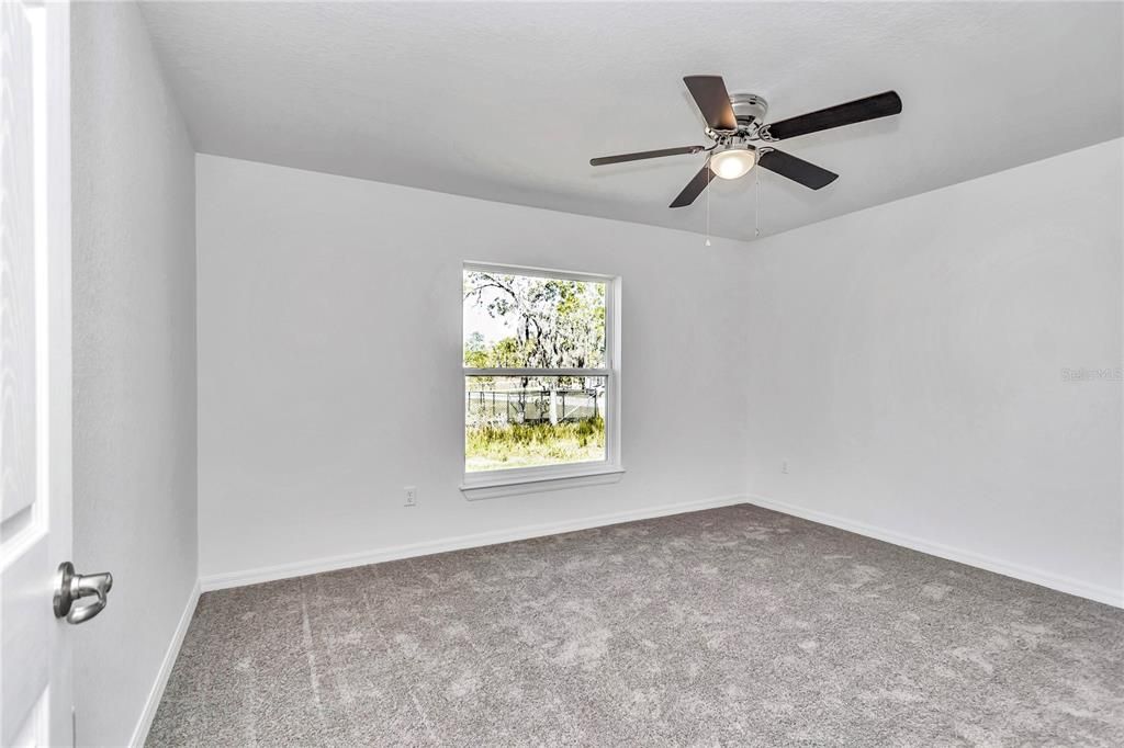 For Sale: $310,000 (3 beds, 2 baths, 1681 Square Feet)