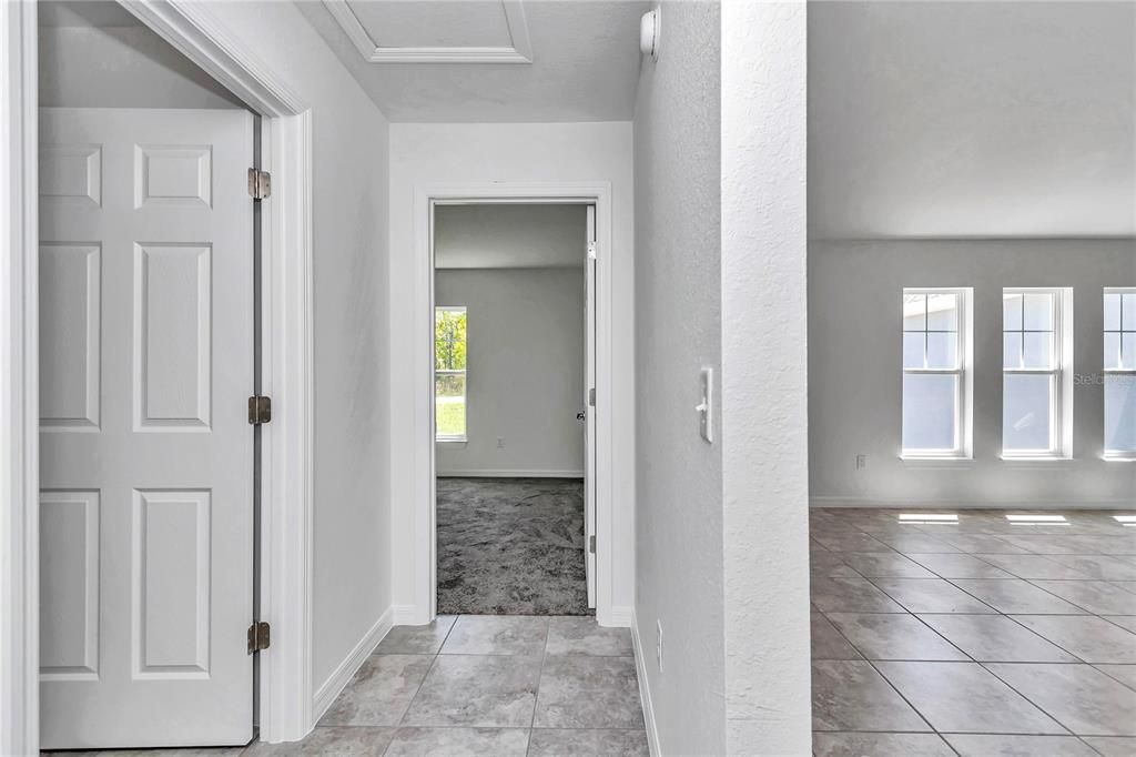 For Sale: $310,000 (3 beds, 2 baths, 1681 Square Feet)