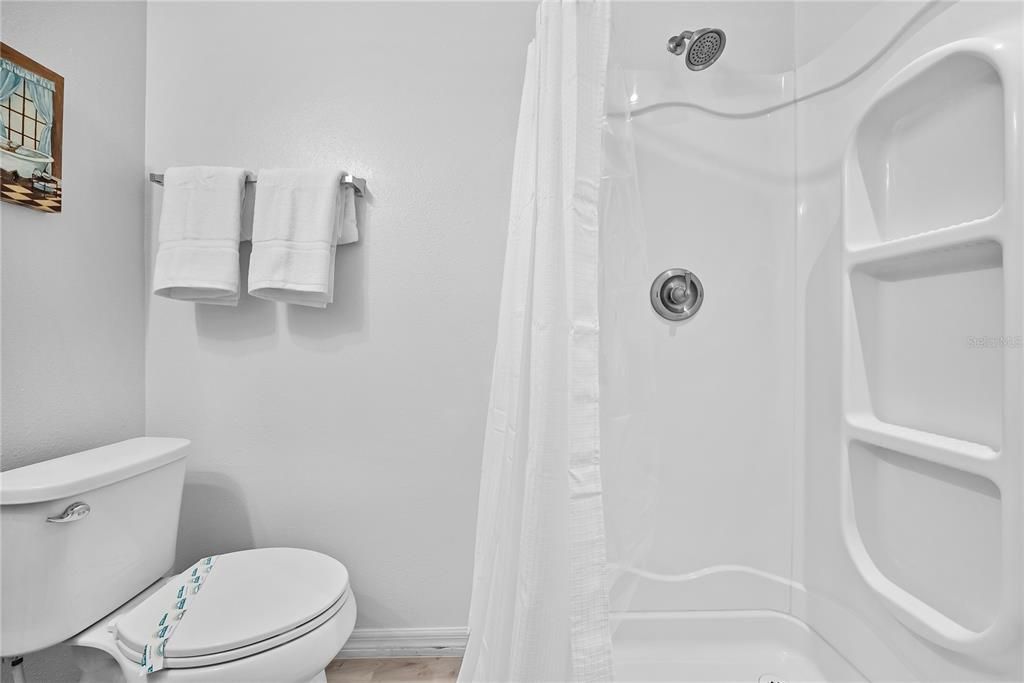 For Sale: $659,900 (8 beds, 5 baths, 3648 Square Feet)