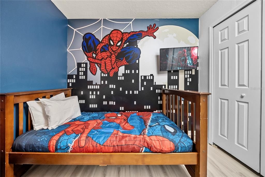 For Sale: $659,900 (8 beds, 5 baths, 3648 Square Feet)