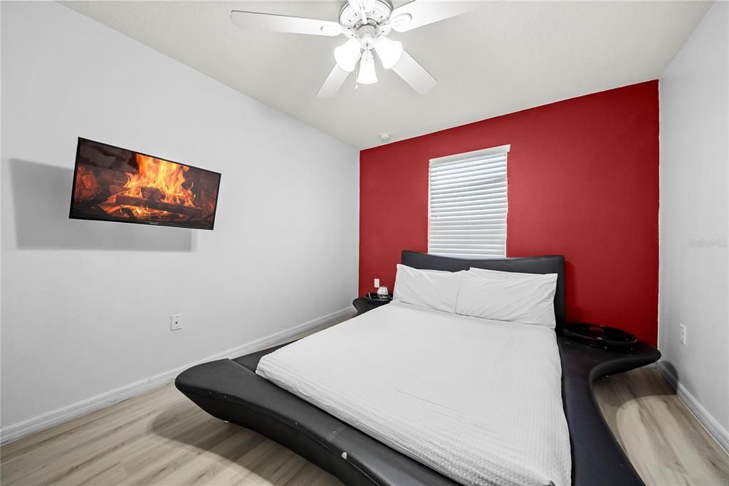 For Sale: $659,900 (8 beds, 5 baths, 3648 Square Feet)