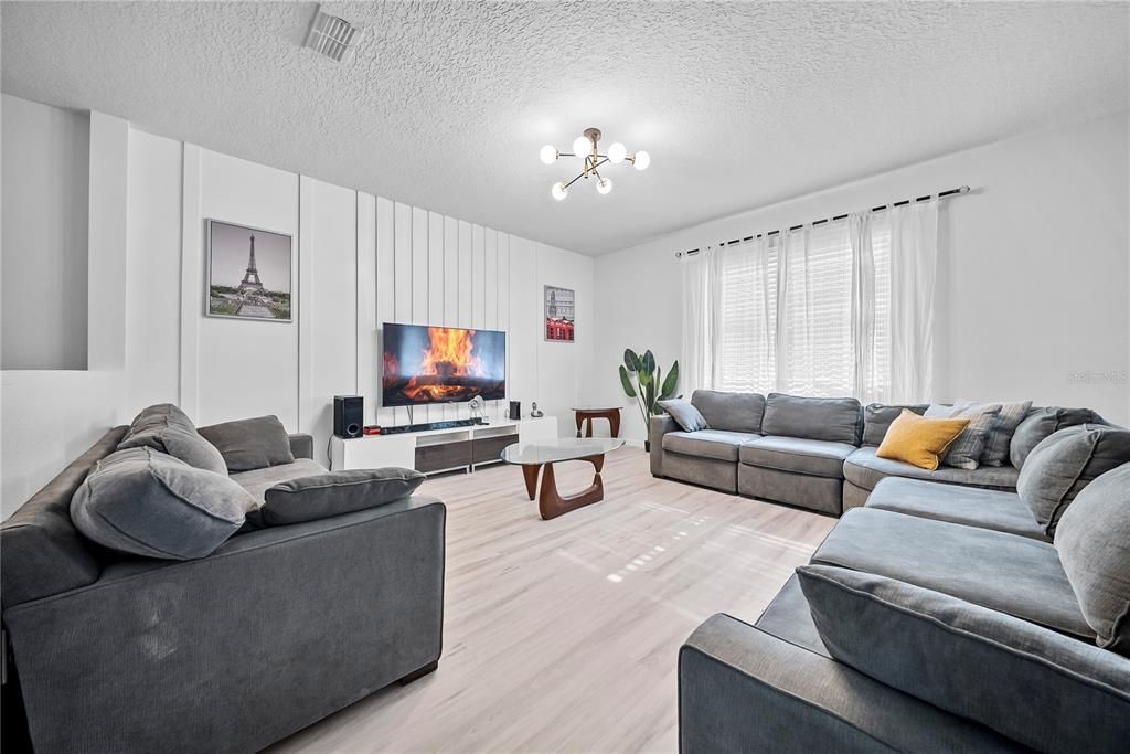 For Sale: $659,900 (8 beds, 5 baths, 3648 Square Feet)