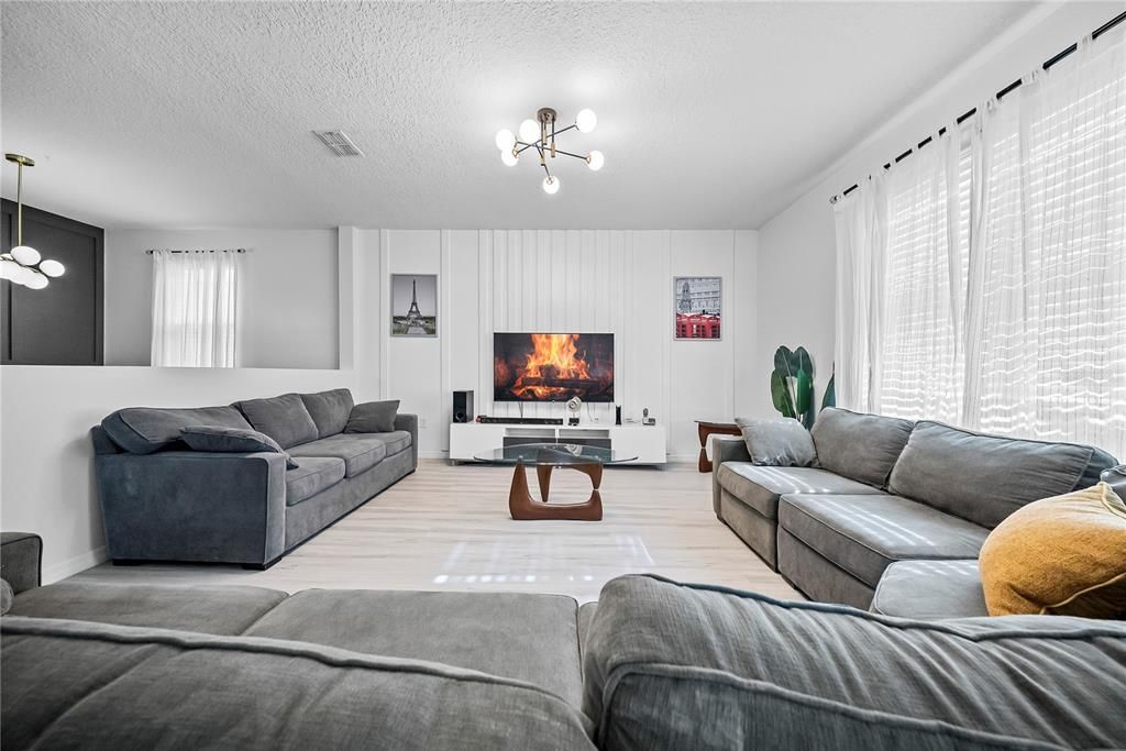 For Sale: $659,900 (8 beds, 5 baths, 3648 Square Feet)