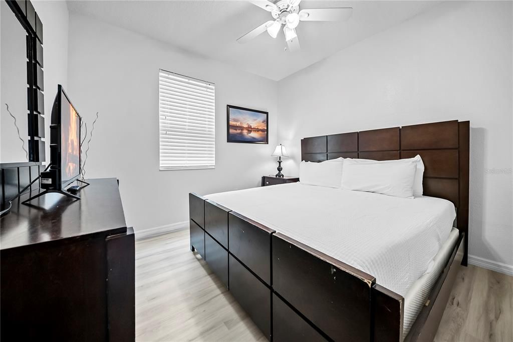 For Sale: $659,900 (8 beds, 5 baths, 3648 Square Feet)