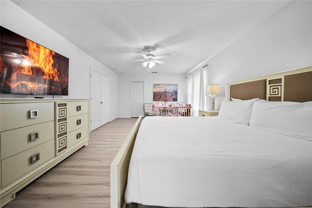 For Sale: $659,900 (8 beds, 5 baths, 3648 Square Feet)