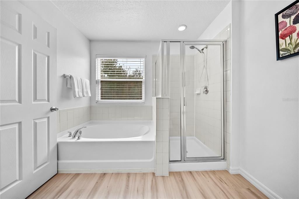 For Sale: $659,900 (8 beds, 5 baths, 3648 Square Feet)