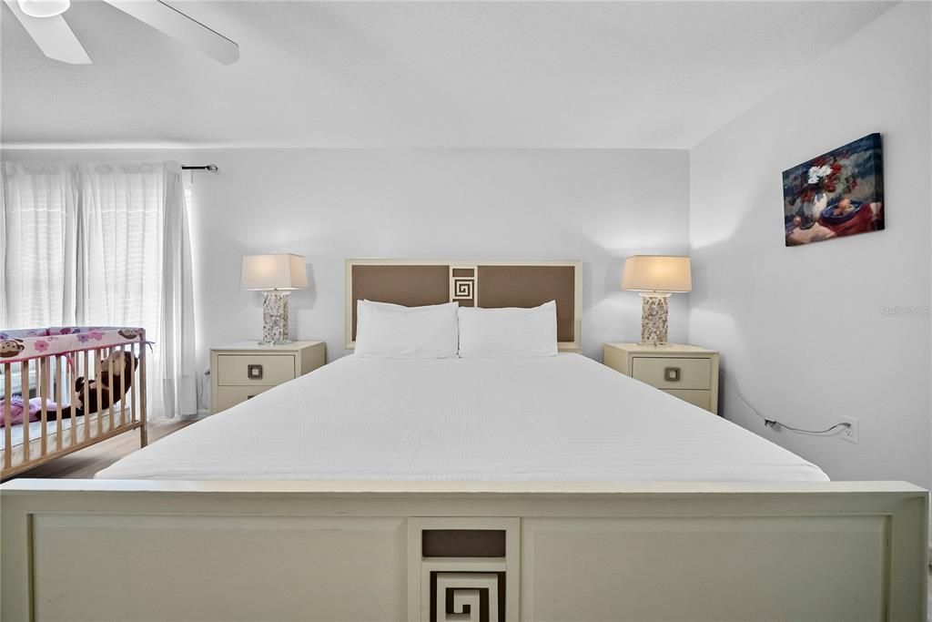 For Sale: $659,900 (8 beds, 5 baths, 3648 Square Feet)