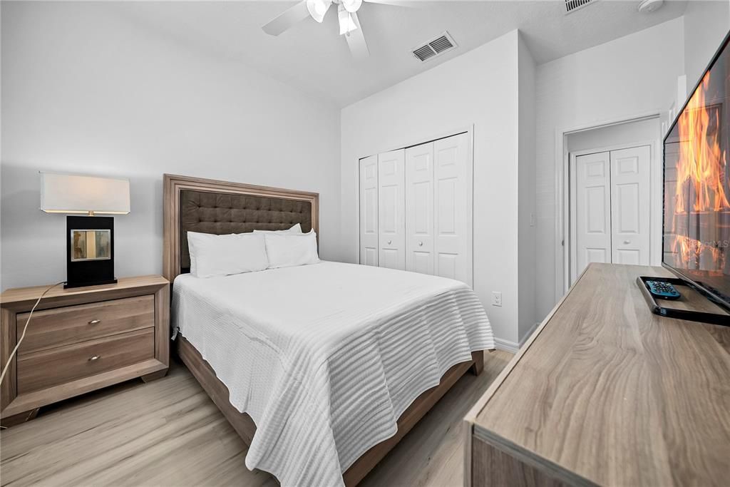 For Sale: $659,900 (8 beds, 5 baths, 3648 Square Feet)