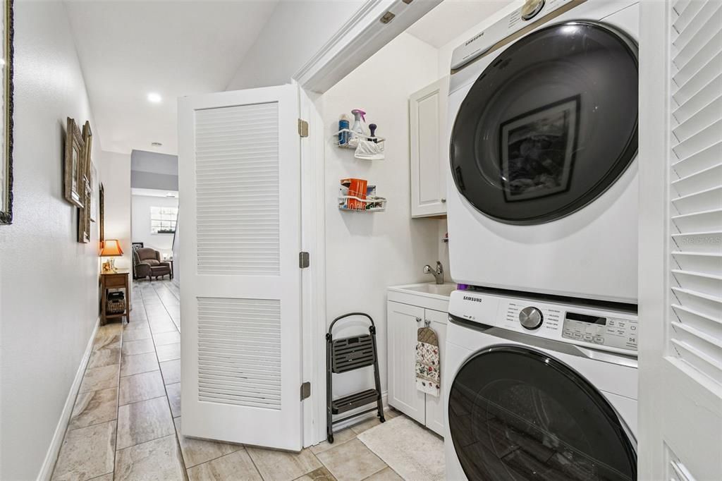 En Venta: $599,990 (4 camas, 4 baños, 3108 Pies cuadrados)