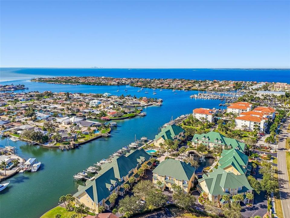 En Venta: $599,990 (4 camas, 4 baños, 3108 Pies cuadrados)