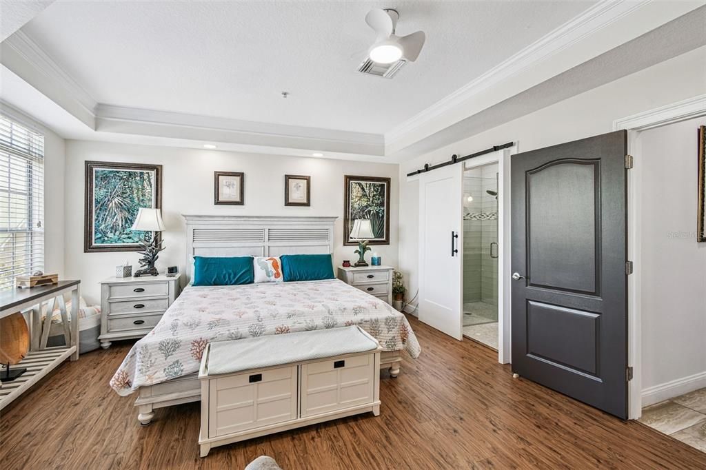 En Venta: $599,990 (4 camas, 4 baños, 3108 Pies cuadrados)