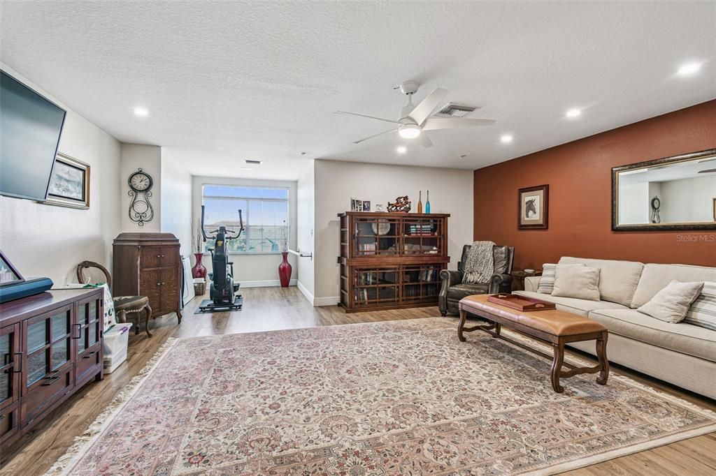 En Venta: $599,990 (4 camas, 4 baños, 3108 Pies cuadrados)