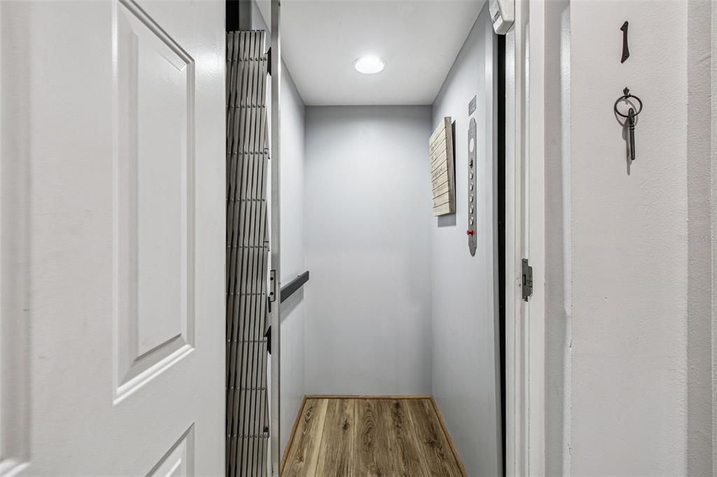 En Venta: $599,990 (4 camas, 4 baños, 3108 Pies cuadrados)